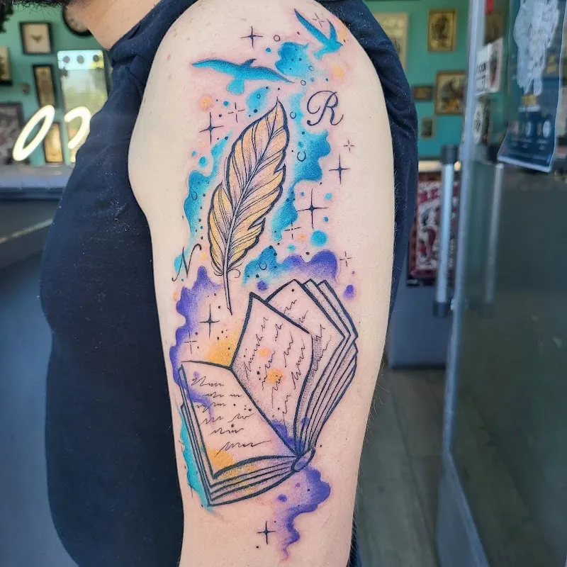 Galerie de tatouages 10 More Than Ink Tattoo Marseille