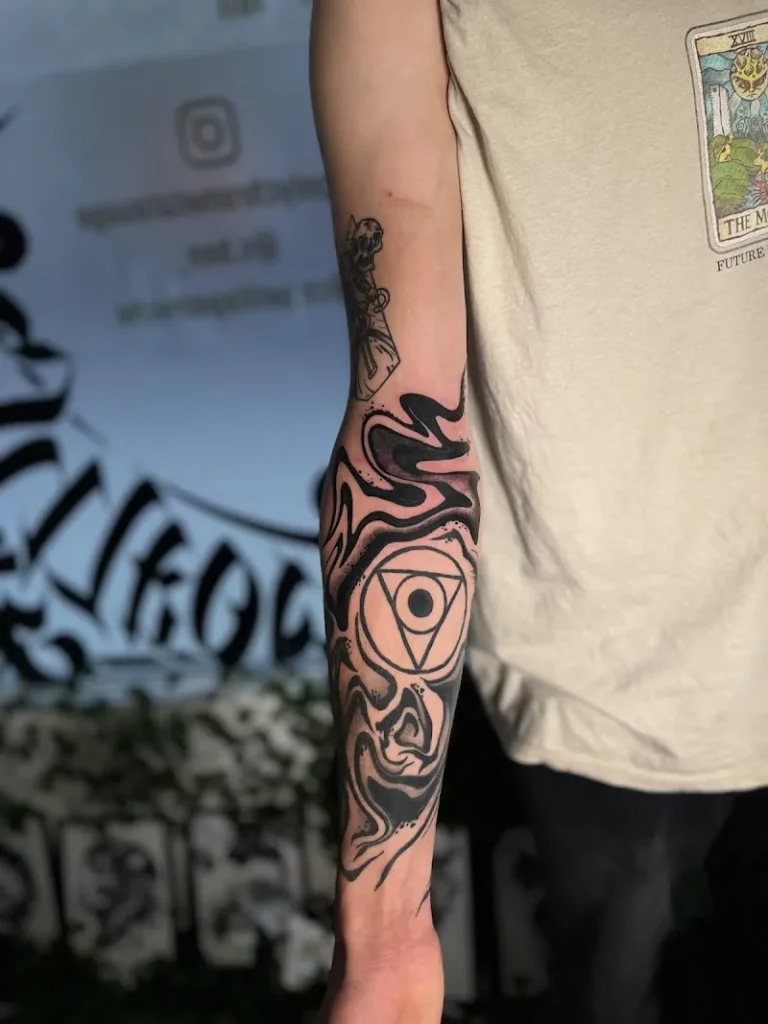 Polychrome tatouage 3 768x1024