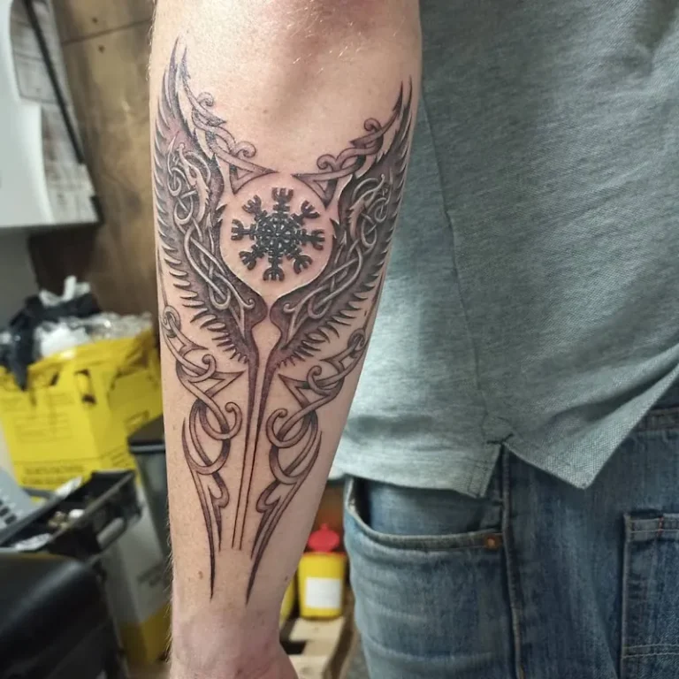 Sphinx Studio Tattoo Piercing 10 768x768
