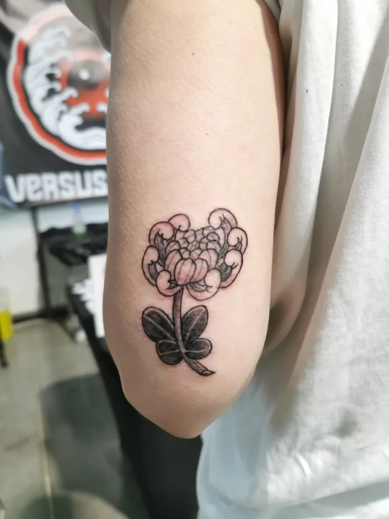 VERSUS TATOUAGE 3 768x1024