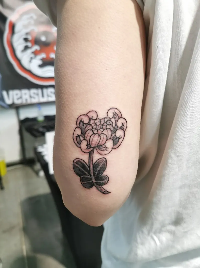Galerie de tatouages 93 Versus Tatouage