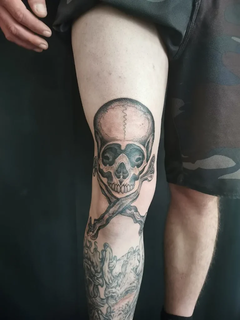 VERSUS TATOUAGE 4 768x1024