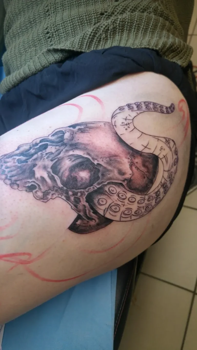 rockn tattoo 4 768x1365